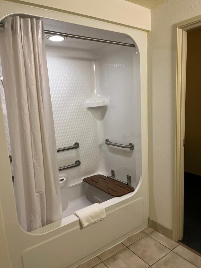 Motel Howard Johnson By Wyndham Tennessee