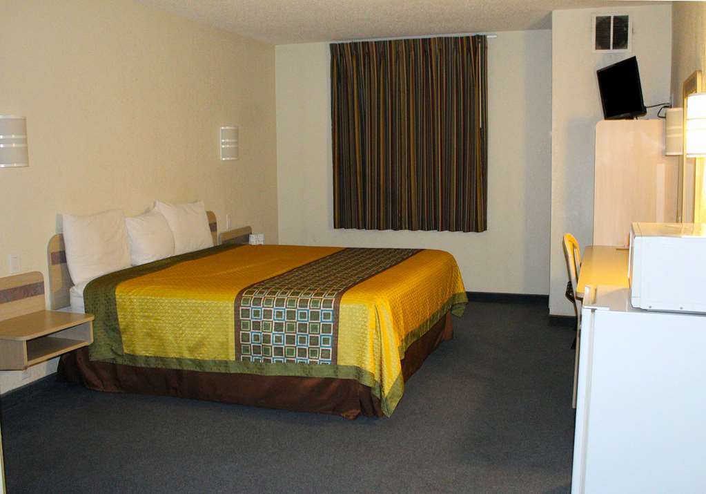 Howard Johnson By Wyndham Tennessee Motel