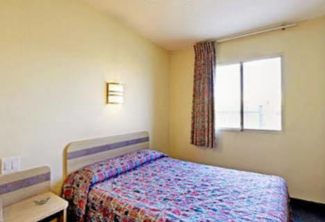 Howard Johnson By Wyndham Tennessee 2*