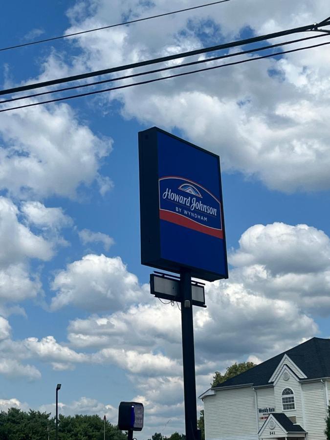 Howard Johnson By Wyndham Tennessee Clarksville