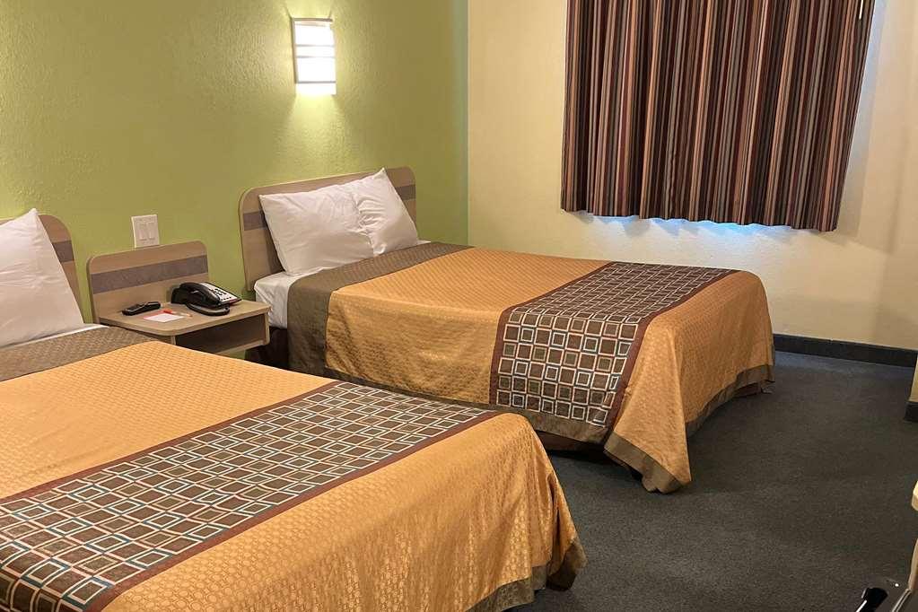 Howard Johnson By Wyndham Tennessee Motel